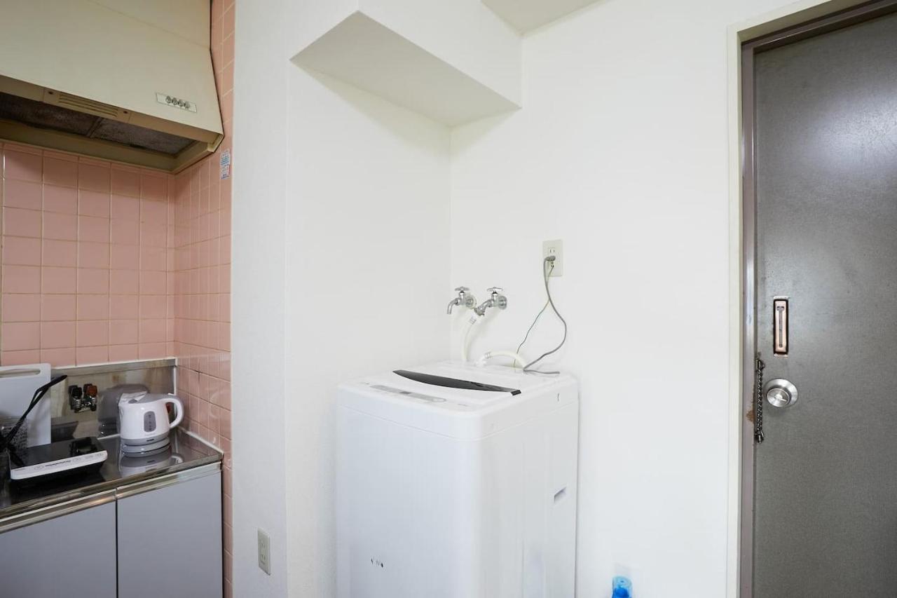 Sun White Gyoutoku 303 Tokyo Exterior photo